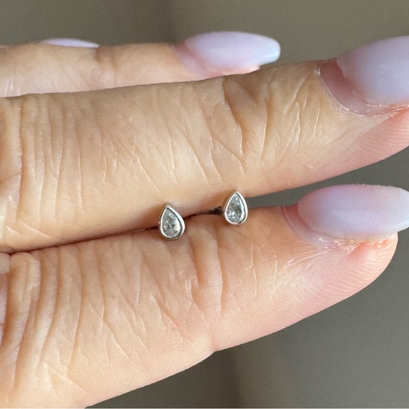 14K White Gold Diamond Pear Studs - Picture 2 of 2
